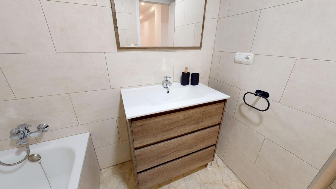 Holisplace- Lovely Apartment In Downtown 알리칸테 외부 사진